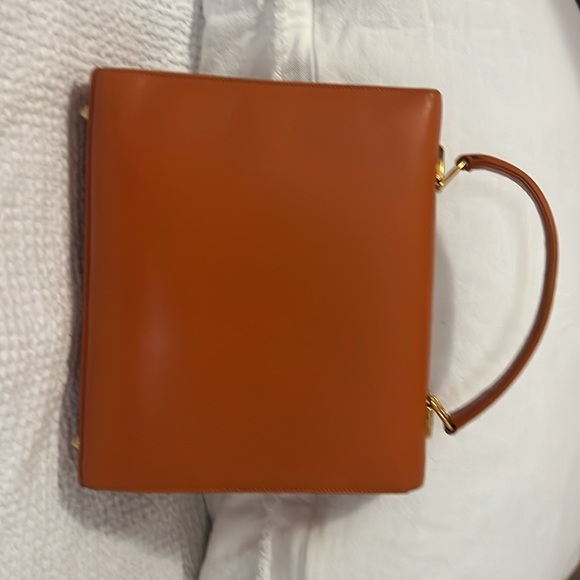 This is a rare find the color is a orange /brown - Picture 2 of 8